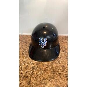 New York Mets Vintage Black Batting Helmet With Adjustable‎ Interior Strap